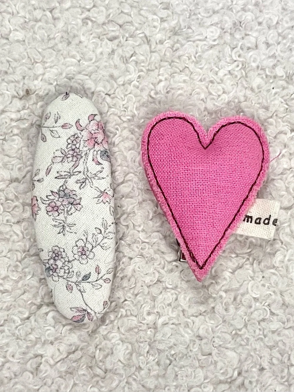 🍭3/$15 (kids)🎉Handmade Pink Heart & Floral Hair Clip Set